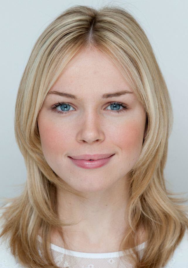 Dr. Charlotte Pardoen
